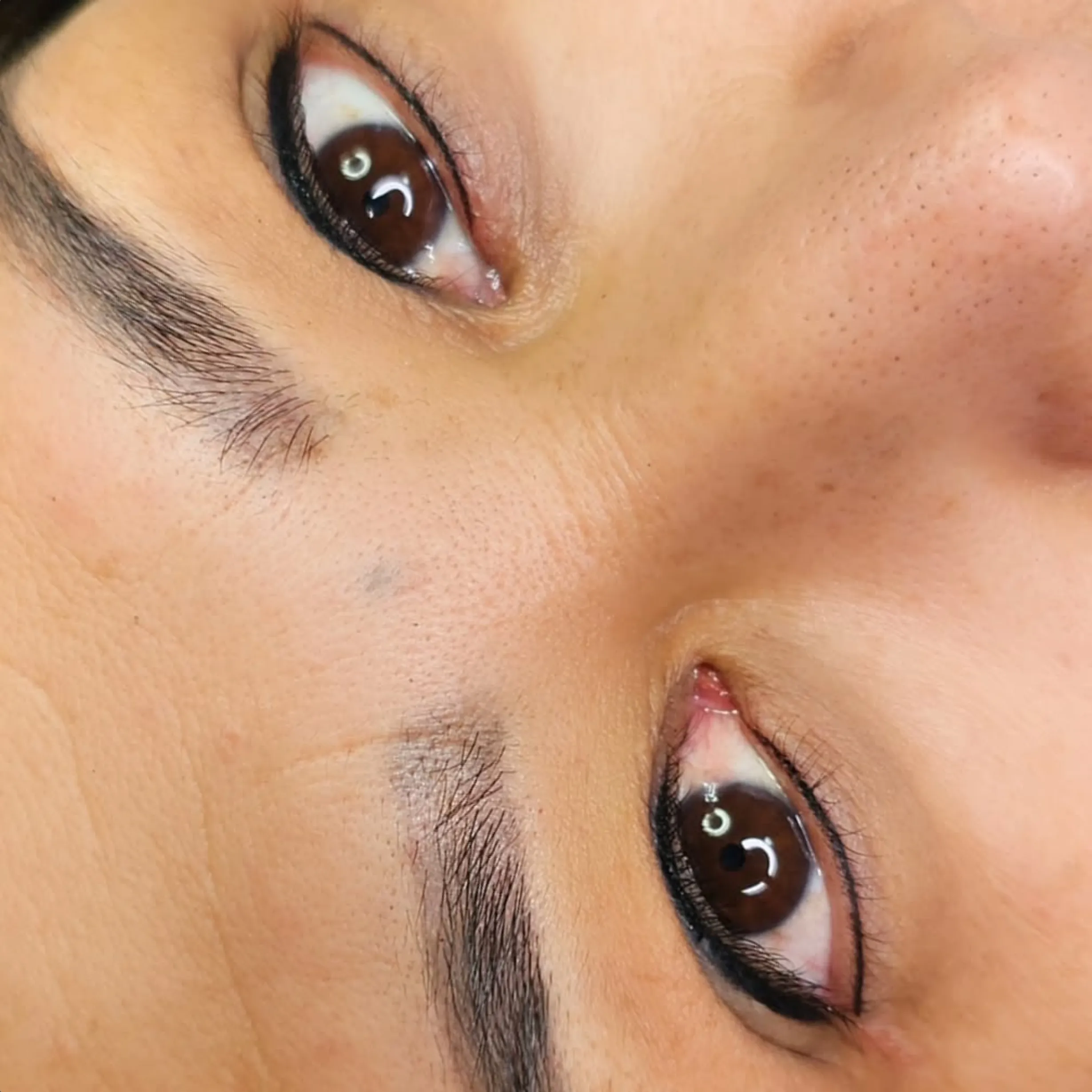microblading eyeliner